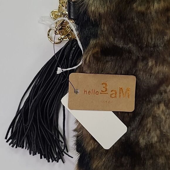 Hello 3 am Bengal faux fur convertible crossover - Picture 8 of 9